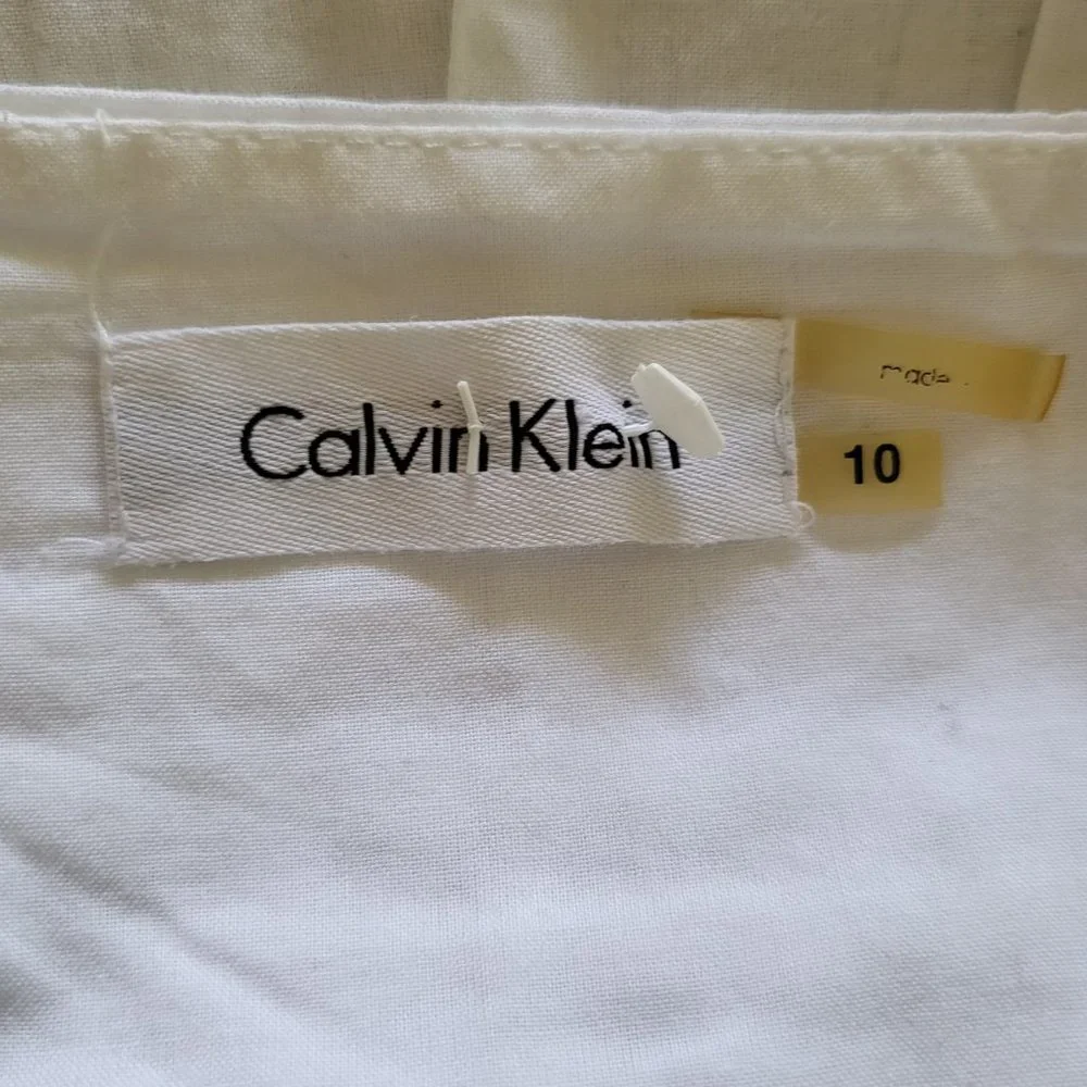 DRESS - Picture 3 of 3